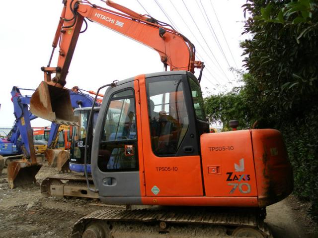 ����4̖ZX70�M���ھ�C